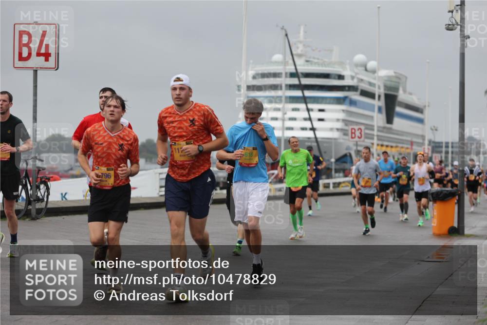 13.09.2026 - Kiel Lauf Andreas Tolksdorf http://msf.ph/oto/10478829 13.09.2026 11:52:09 Kiellinie 4, 796, 618, 3 meine-sportfotos.de