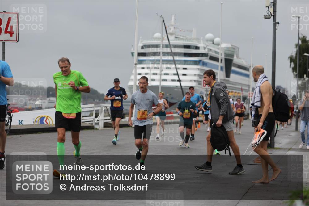 13.09.2026 - Kiel Lauf Andreas Tolksdorf http://msf.ph/oto/10478899 13.09.2026 11:52:13 Kiellinie 34, 11328, 1130, 4978 meine-sportfotos.de