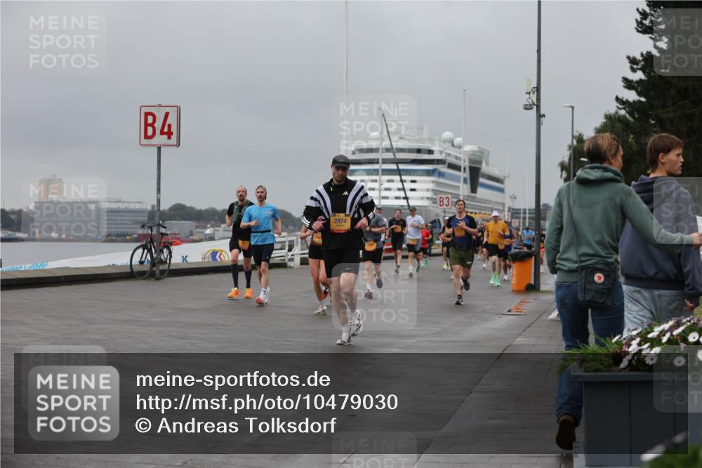 13.09.2026 - Kiel Lauf Andreas Tolksdorf http://msf.ph/oto/10479030 13.09.2026 11:52:23 Kiellinie 4, 2974, 3 meine-sportfotos.de