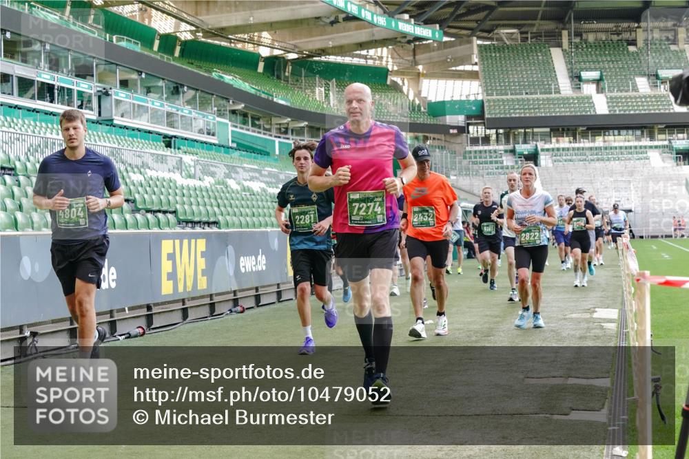 13.09.2026 - 21. swb-Marathon Bremen Michael Burmester http://msf.ph/oto/10479052 13.09.2026 13:18:21 Laufen im Stadion 311, 404, 449, 486, 546, 588, 732, 753, 837, 921, 1057, 1424, 1425, 1431, 1506, 1765, 1790, 1813, 1844, 1868, 2056, 2067, 2096, 2123, 2137, 2224, 2294, 2357, 2358, 2389, 2419, 2453, 2532, 2550, 2557, 2563, 2586, 2601, 2614, 2622, 2647, 2655, 2786, 2845, 2849, 2857, 2879, 2880, 2893, 2944, 2984, 2999, 3072, 3096, 3100, 3104, 3146, 3180, 3195, 3198, 3210, 3285, 3287, 3314, 3337, 3421, 3431, 3476, 3479, 3506, 3537, 3548, 3619, 3633, 3654, 3740, 3879, 4478 meine-sportfotos.de