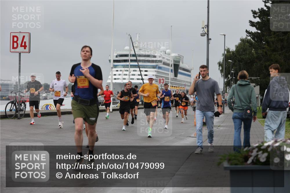 13.09.2026 - Kiel Lauf Andreas Tolksdorf http://msf.ph/oto/10479099 13.09.2026 11:52:29 Kiellinie 4, 3725, 3, 11663 meine-sportfotos.de