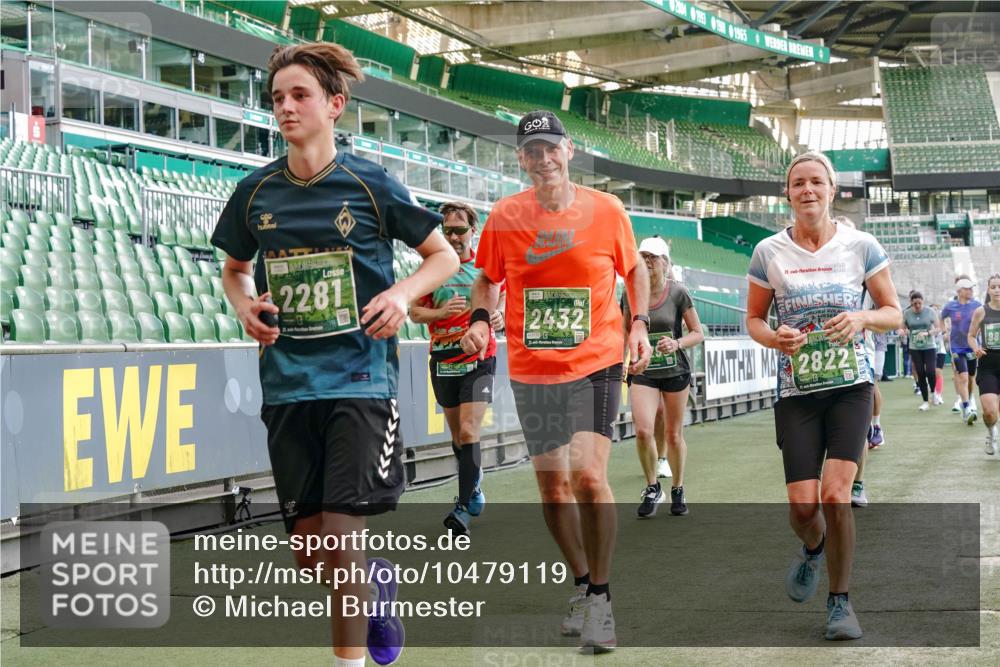 13.09.2026 - 21. swb-Marathon Bremen Michael Burmester http://msf.ph/oto/10479119 13.09.2026 13:18:24 Laufen im Stadion 311, 404, 449, 486, 546, 588, 732, 753, 837, 921, 1057, 1424, 1425, 1431, 1506, 1765, 1790, 1813, 1844, 1868, 2056, 2067, 2096, 2123, 2137, 2224, 2294, 2357, 2358, 2389, 2419, 2453, 2532, 2550, 2557, 2563, 2586, 2601, 2614, 2622, 2647, 2655, 2786, 2845, 2849, 2857, 2879, 2880, 2893, 2944, 2983, 2984, 2999, 3046, 3072, 3096, 3100, 3104, 3146, 3180, 3189, 3195, 3198, 3210, 3285, 3287, 3314, 3337, 3421, 3431, 3476, 3479, 3506, 3537, 3548, 3619, 3633, 3654, 3740, 3879, 4478 meine-sportfotos.de