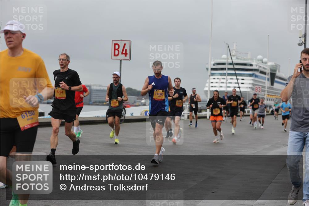 13.09.2026 - Kiel Lauf Andreas Tolksdorf http://msf.ph/oto/10479146 13.09.2026 11:52:34 Kiellinie 6150, 5724, 4, 11690, 11663, 6915, 3 meine-sportfotos.de