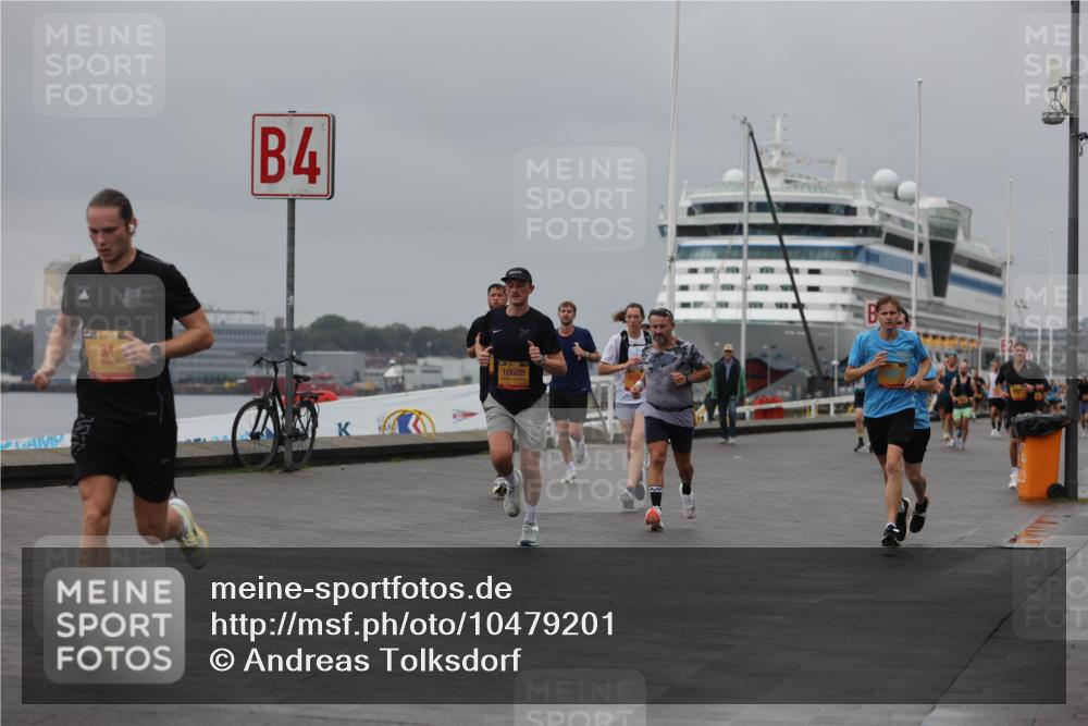 13.09.2026 - Kiel Lauf Andreas Tolksdorf http://msf.ph/oto/10479201 13.09.2026 11:52:40 Kiellinie 4, 31, 10688 meine-sportfotos.de
