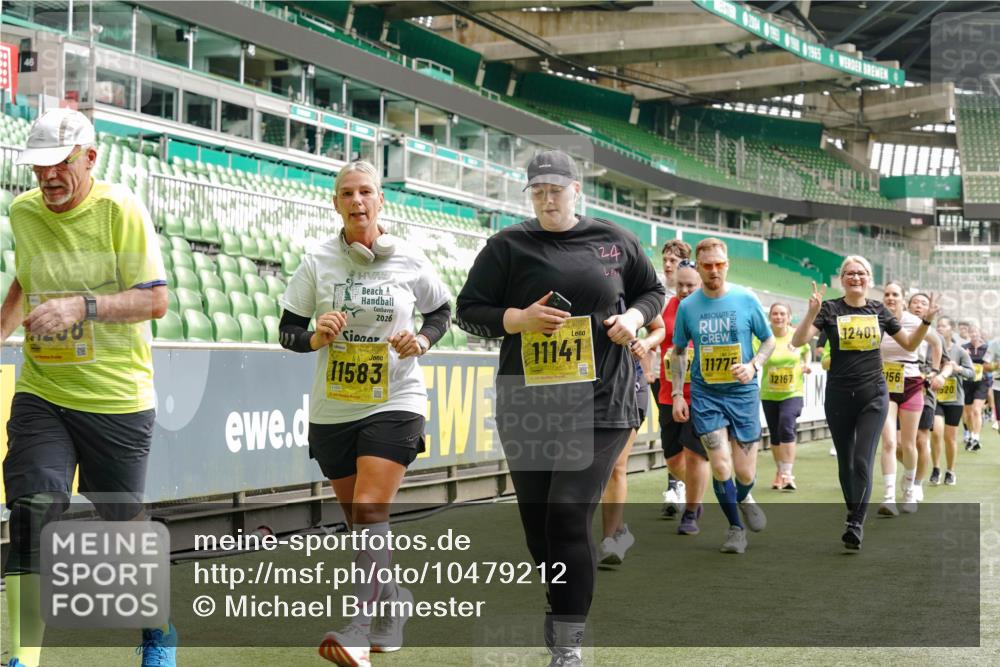 13.09.2026 - 21. swb-Marathon Bremen Michael Burmester http://msf.ph/oto/10479212 13.09.2026 10:40:57 Laufen im Stadion 10155, 10156, 10163, 10169, 10213, 10234, 10247, 10280, 10299, 10313, 10321, 10354, 10386, 10399, 10406, 10414, 10417, 10419, 10422, 10424, 10435, 10455, 10483, 10484, 10501, 10527, 10545, 10547, 10556, 10570, 10580, 10582, 10586, 10599, 10611, 10616, 10644, 10653, 10660, 10694, 10696, 10705, 10706, 10712, 10719, 10722, 10737, 10743, 10751, 10766, 10768, 10776, 10804, 10859, 10889, 11043, 11048 meine-sportfotos.de