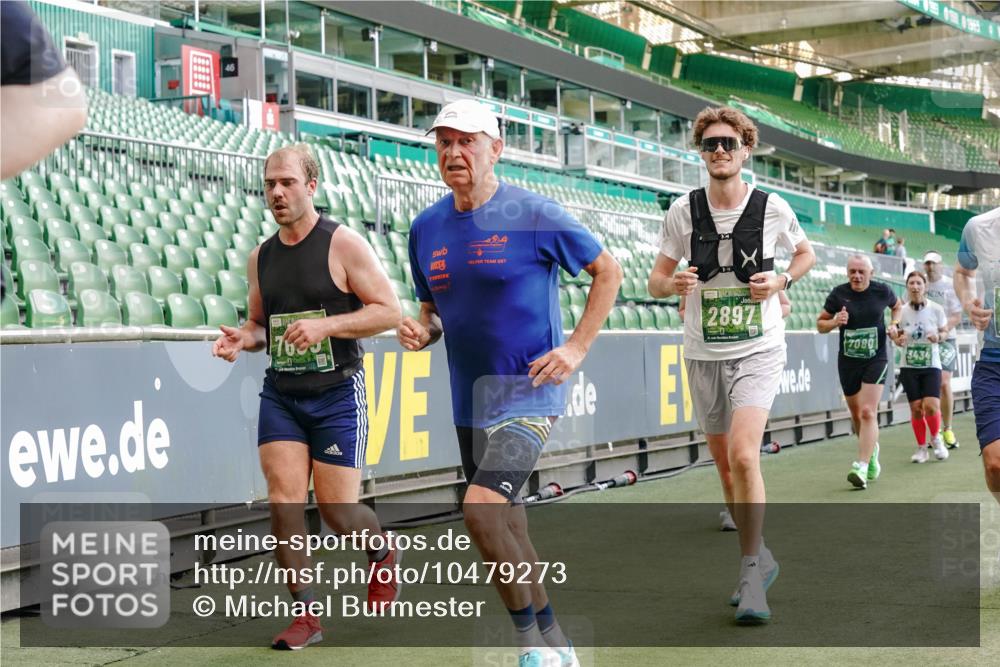 13.09.2026 - 21. swb-Marathon Bremen Michael Burmester http://msf.ph/oto/10479273 13.09.2026 13:18:31 Laufen im Stadion 311, 404, 486, 546, 588, 732, 753, 837, 921, 1424, 1425, 1431, 1506, 1765, 1790, 1844, 1868, 2056, 2067, 2096, 2123, 2137, 2224, 2294, 2357, 2358, 2389, 2419, 2453, 2532, 2557, 2563, 2586, 2601, 2614, 2622, 2647, 2655, 2786, 2843, 2845, 2849, 2857, 2879, 2880, 2893, 2944, 2983, 2984, 2999, 3031, 3046, 3072, 3096, 3100, 3104, 3146, 3180, 3189, 3195, 3198, 3210, 3285, 3287, 3314, 3337, 3421, 3431, 3476, 3537, 3548, 3619, 3633, 3654, 3740, 3879, 4478 meine-sportfotos.de