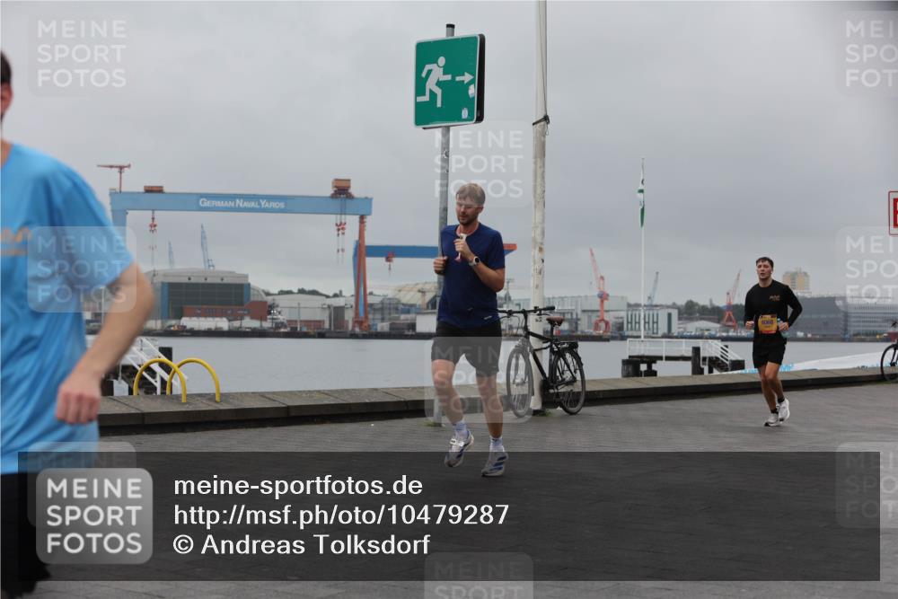 13.09.2026 - Kiel Lauf Andreas Tolksdorf http://msf.ph/oto/10479287 13.09.2026 11:52:48 Kiellinie 38 meine-sportfotos.de