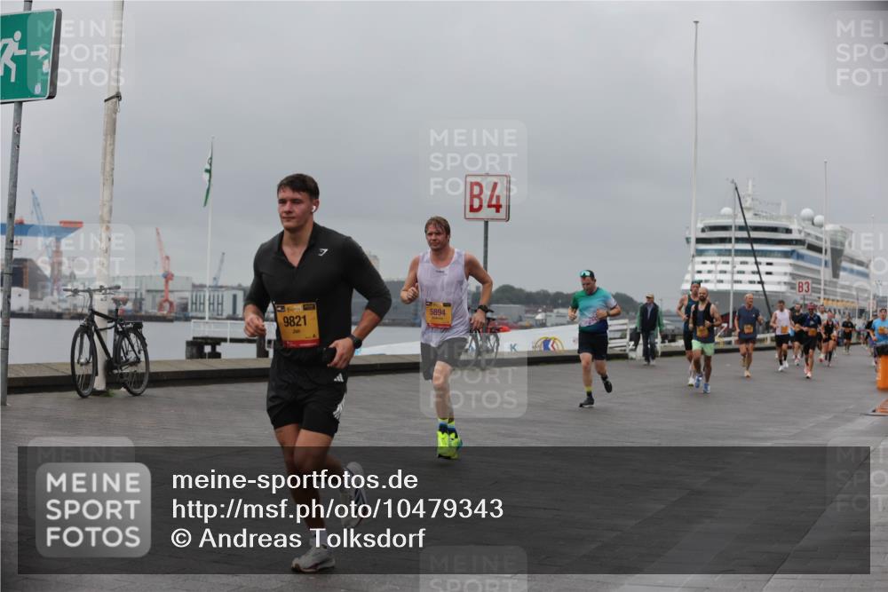 13.09.2026 - Kiel Lauf Andreas Tolksdorf http://msf.ph/oto/10479343 13.09.2026 11:52:51 Kiellinie 9821, 5894, 4, 35 meine-sportfotos.de