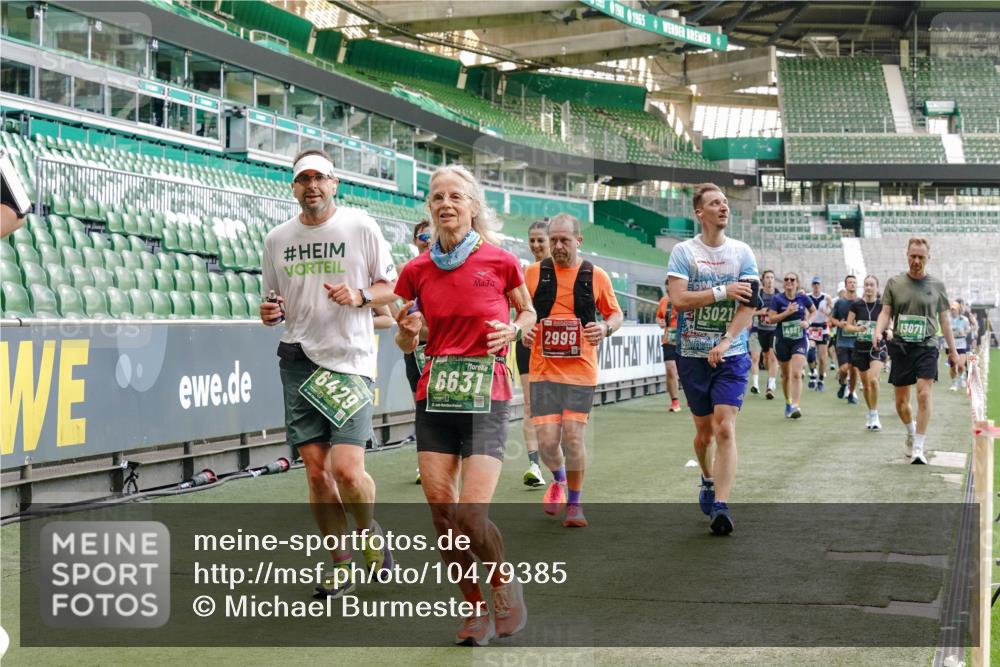 13.09.2026 - 21. swb-Marathon Bremen Michael Burmester http://msf.ph/oto/10479385 13.09.2026 13:18:36 Laufen im Stadion 311, 404, 486, 512, 546, 588, 732, 753, 837, 921, 1424, 1425, 1431, 1506, 1765, 1790, 1844, 1868, 2056, 2067, 2096, 2123, 2137, 2224, 2240, 2294, 2357, 2358, 2389, 2419, 2453, 2532, 2557, 2563, 2601, 2614, 2622, 2647, 2655, 2689, 2703, 2786, 2843, 2845, 2849, 2857, 2879, 2880, 2893, 2944, 2983, 2984, 2999, 3031, 3046, 3072, 3096, 3100, 3104, 3146, 3180, 3189, 3195, 3198, 3210, 3285, 3287, 3314, 3337, 3421, 3431, 3476, 3537, 3548, 3619, 3633, 3654, 3740, 3879, 4478 meine-sportfotos.de