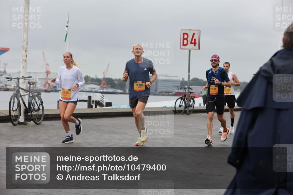 13.09.2026 - Kiel Lauf Andreas Tolksdorf http://msf.ph/oto/10479400 13.09.2026 11:52:59 Kiellinie 1345, 9308, 1938, 11081 meine-sportfotos.de
