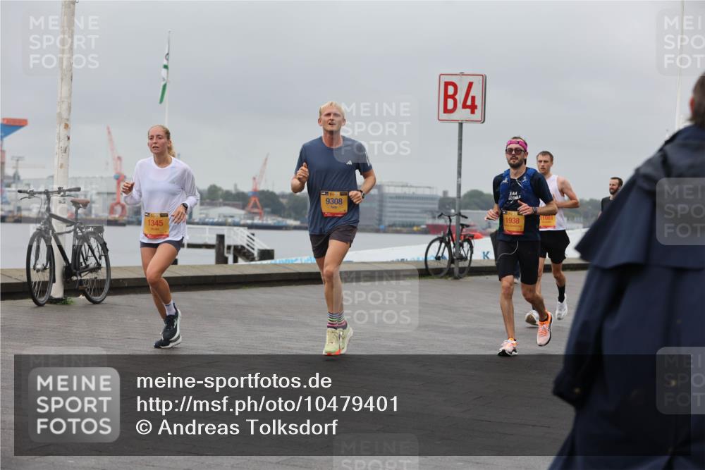 13.09.2026 - Kiel Lauf Andreas Tolksdorf http://msf.ph/oto/10479401 13.09.2026 11:52:59 Kiellinie 1345, 9308, 4, 1938, 11081 meine-sportfotos.de