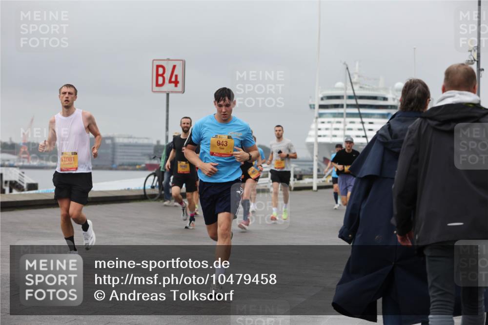 13.09.2026 - Kiel Lauf Andreas Tolksdorf http://msf.ph/oto/10479458 13.09.2026 11:53:01 Kiellinie 4, 11081, 6640, 38, 943 meine-sportfotos.de
