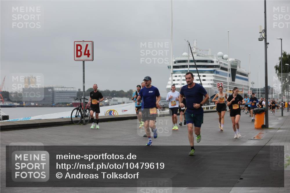 13.09.2026 - Kiel Lauf Andreas Tolksdorf http://msf.ph/oto/10479619 13.09.2026 11:53:16 Kiellinie 4, 7700 meine-sportfotos.de