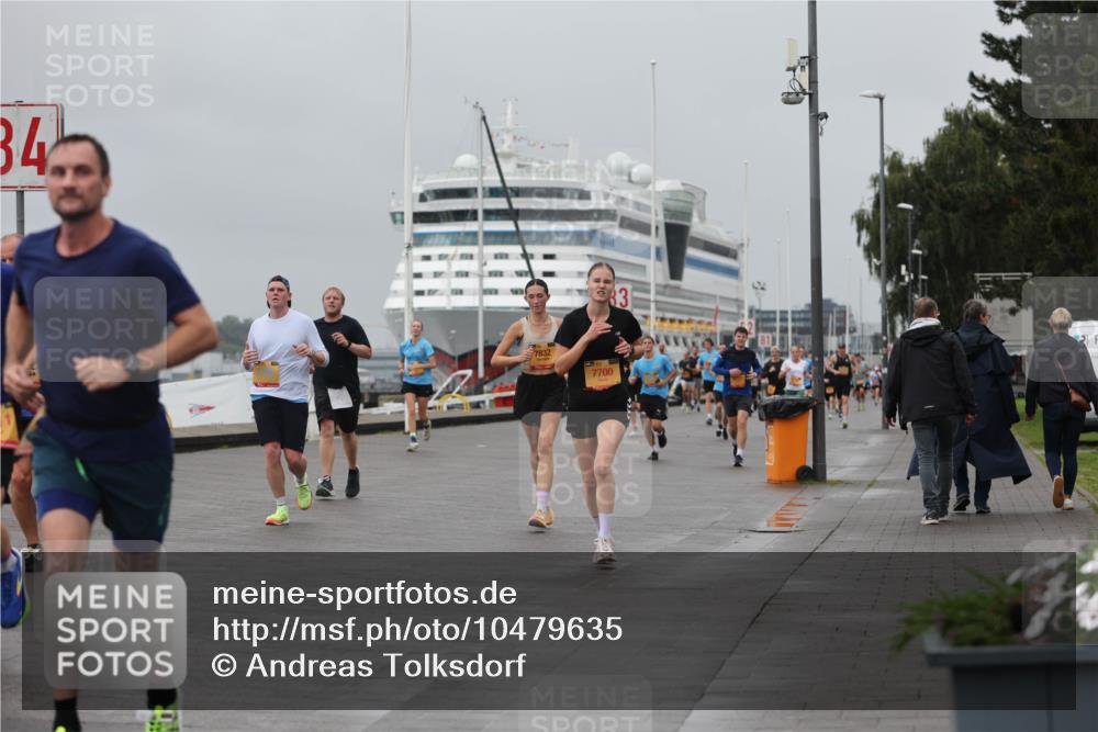 13.09.2026 - Kiel Lauf Andreas Tolksdorf http://msf.ph/oto/10479635 13.09.2026 11:53:18 Kiellinie 34, 7832, 7700 meine-sportfotos.de