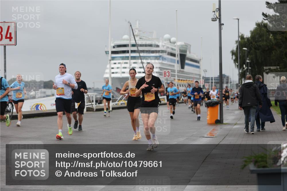 13.09.2026 - Kiel Lauf Andreas Tolksdorf http://msf.ph/oto/10479661 13.09.2026 11:53:18 Kiellinie 34, 7837, 7700, 3 meine-sportfotos.de