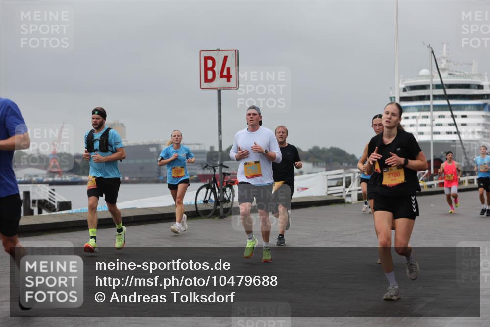 13.09.2026 - Kiel Lauf Andreas Tolksdorf http://msf.ph/oto/10479688 13.09.2026 11:53:20 Kiellinie 7592, 4, 7700 meine-sportfotos.de