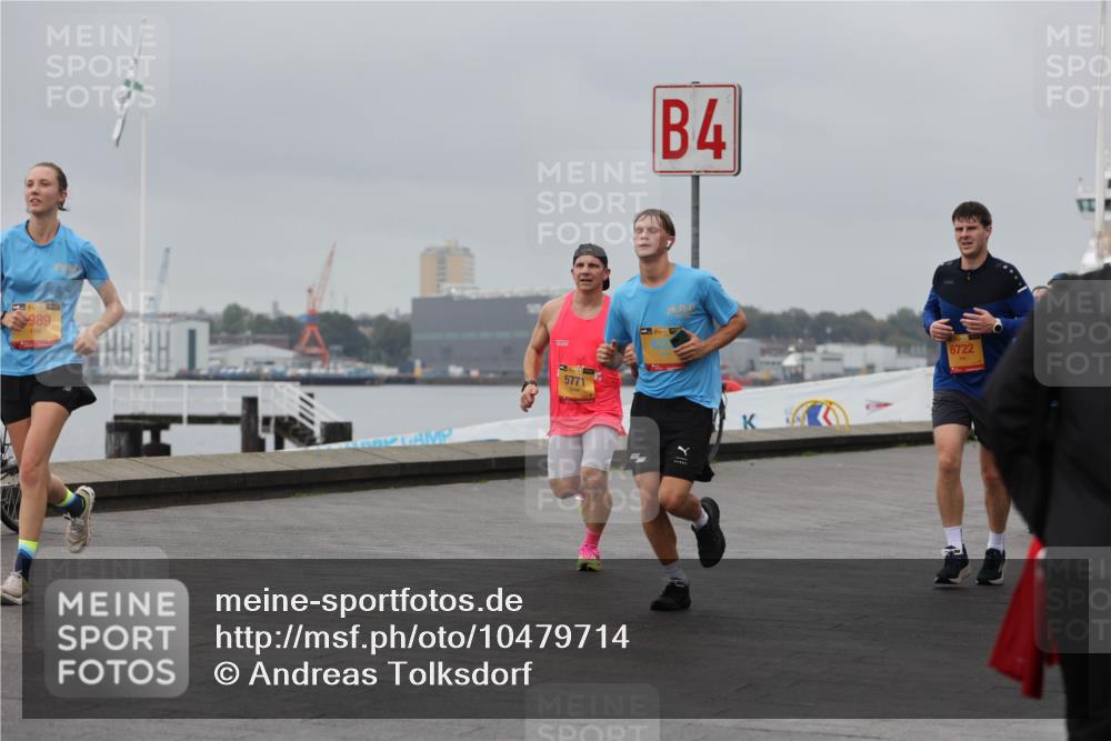 13.09.2026 - Kiel Lauf Andreas Tolksdorf http://msf.ph/oto/10479714 13.09.2026 11:53:27 Kiellinie 989, 5771, 4, 6722 meine-sportfotos.de