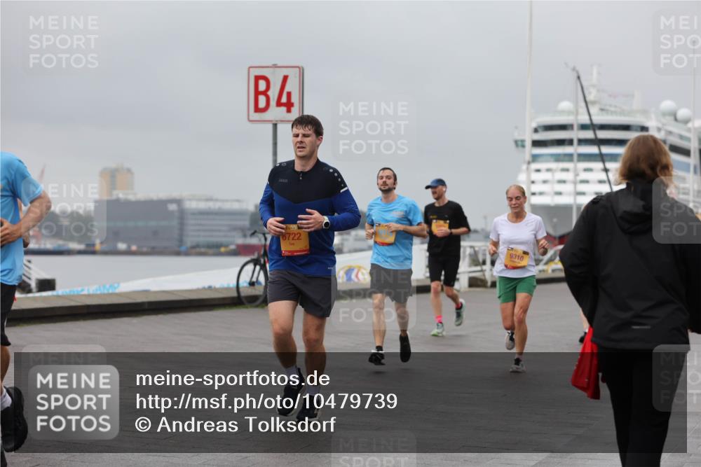 13.09.2026 - Kiel Lauf Andreas Tolksdorf http://msf.ph/oto/10479739 13.09.2026 11:53:29 Kiellinie 4, 6722, 9310 meine-sportfotos.de