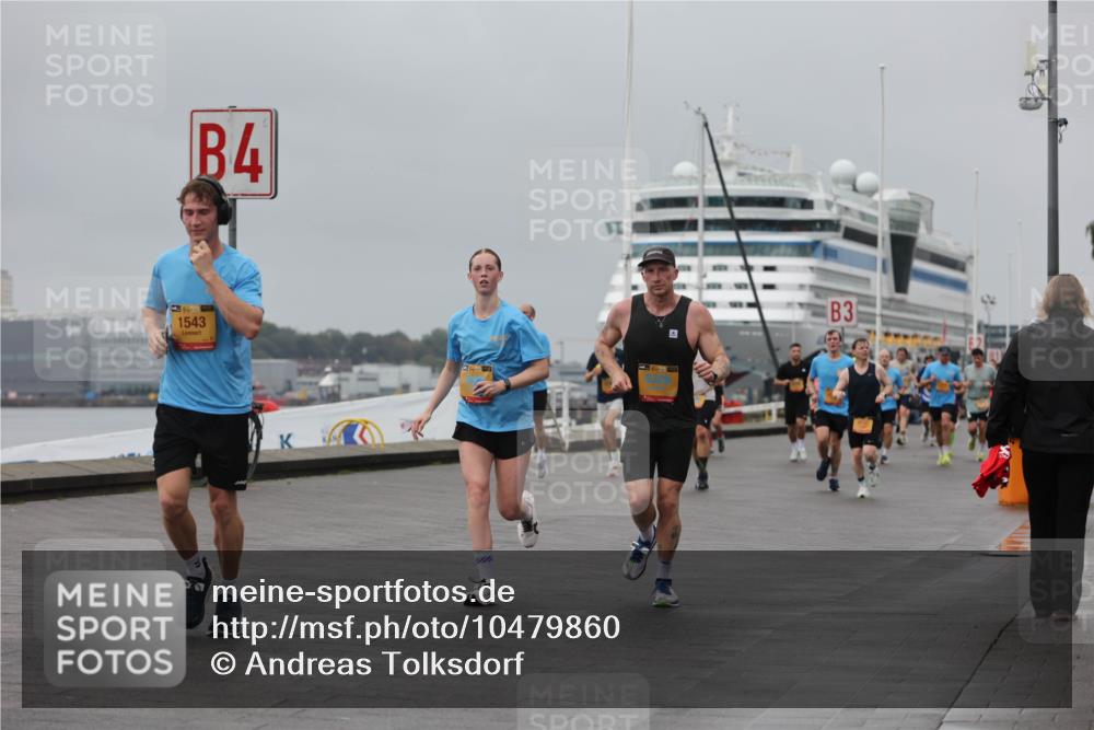 13.09.2026 - Kiel Lauf Andreas Tolksdorf http://msf.ph/oto/10479860 13.09.2026 11:53:35 Kiellinie 4, 39, 1543, 3 meine-sportfotos.de