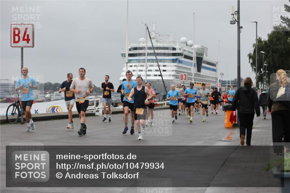 13.09.2026 - Kiel Lauf Andreas Tolksdorf http://msf.ph/oto/10479934 13.09.2026 11:53:39 Kiellinie 4, 8461, 11447, 4162, 3, 81 meine-sportfotos.de