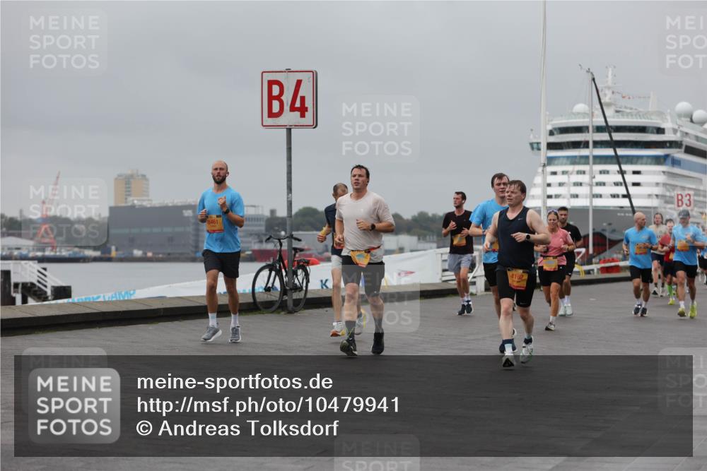 13.09.2026 - Kiel Lauf Andreas Tolksdorf http://msf.ph/oto/10479941 13.09.2026 11:53:40 Kiellinie 8461, 4, 4162, 3 meine-sportfotos.de