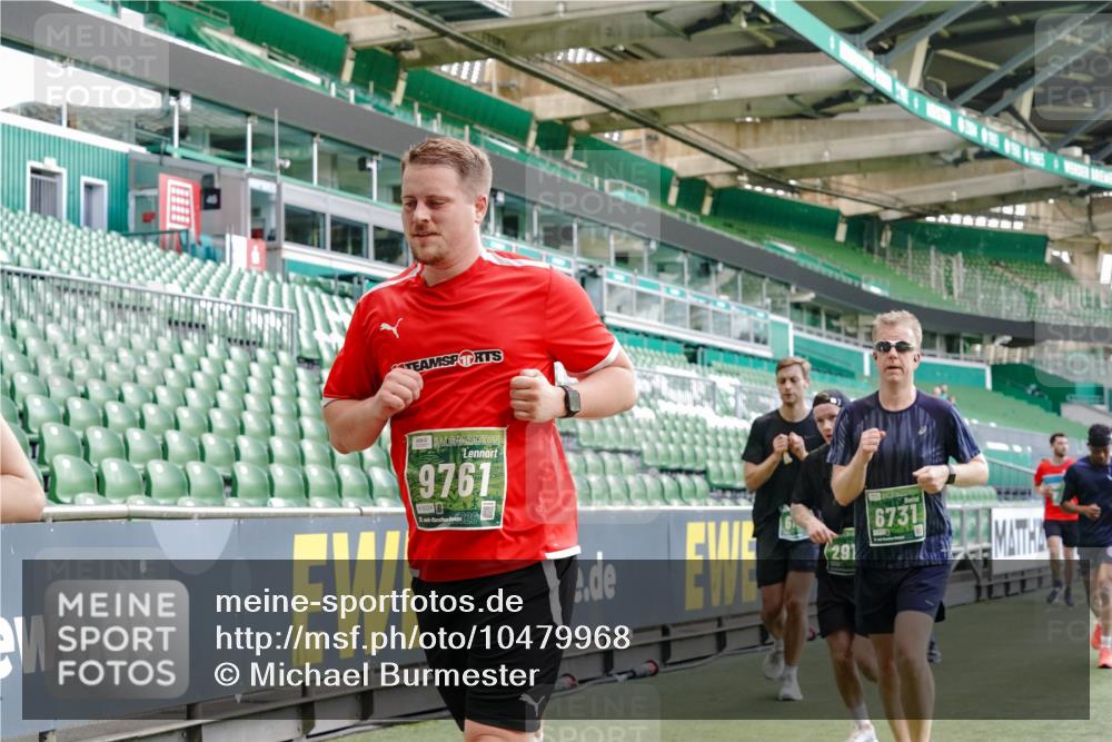 13.09.2026 - 21. swb-Marathon Bremen Michael Burmester http://msf.ph/oto/10479968 13.09.2026 13:19:01 Laufen im Stadion 311, 333, 404, 486, 512, 546, 732, 753, 837, 921, 938, 1156, 1431, 1506, 1765, 1844, 1868, 1916, 2056, 2123, 2137, 2224, 2240, 2294, 2315, 2357, 2358, 2453, 2557, 2563, 2601, 2614, 2622, 2626, 2647, 2689, 2702, 2703, 2722, 2786, 2843, 2845, 2849, 2857, 2879, 2880, 2893, 2944, 2983, 2999, 3031, 3046, 3072, 3096, 3100, 3116, 3146, 3180, 3189, 3198, 3210, 3243, 3263, 3285, 3287, 3315, 3337, 3421, 3476, 3537, 3548, 3619, 3633, 3654, 3740, 3879, 4478 meine-sportfotos.de