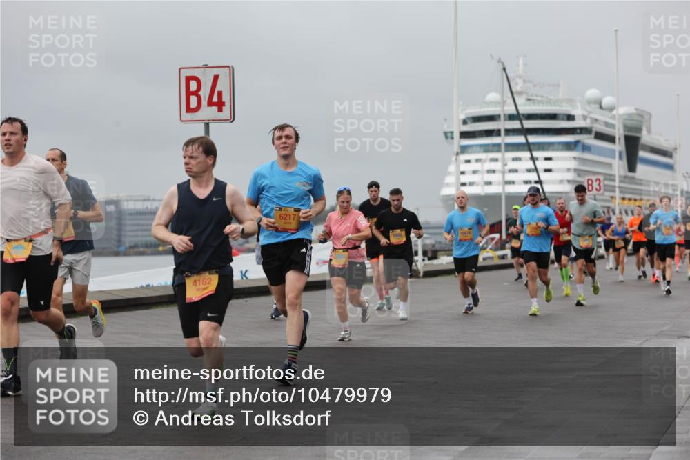 13.09.2026 - Kiel Lauf Andreas Tolksdorf http://msf.ph/oto/10479979 13.09.2026 11:53:43 Kiellinie 4, 4162, 6217, 10874, 3 meine-sportfotos.de