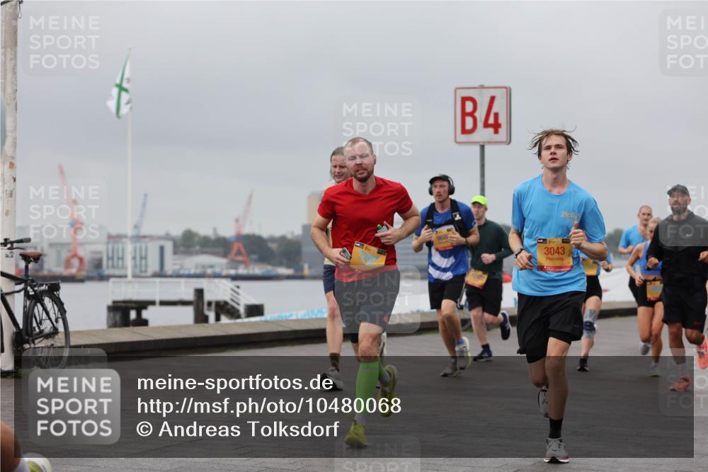13.09.2026 - Kiel Lauf Andreas Tolksdorf http://msf.ph/oto/10480068 13.09.2026 11:53:52 Kiellinie 139, 4, 12222, 38, 3043 meine-sportfotos.de