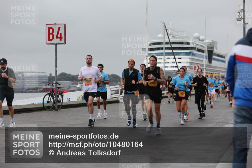 13.09.2026 - Kiel Lauf Andreas Tolksdorf http://msf.ph/oto/10480164 13.09.2026 11:54:05 Kiellinie 4, 12668, 8918, 985, 3 meine-sportfotos.de