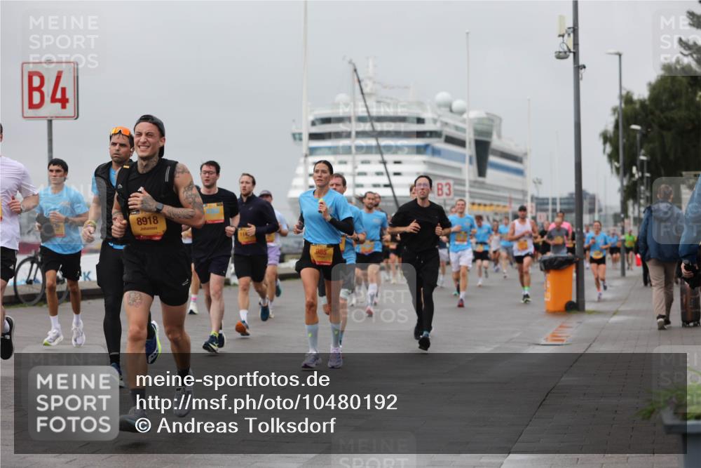 13.09.2026 - Kiel Lauf Andreas Tolksdorf http://msf.ph/oto/10480192 13.09.2026 11:54:07 Kiellinie 4, 8918, 1142, 985, 3 meine-sportfotos.de