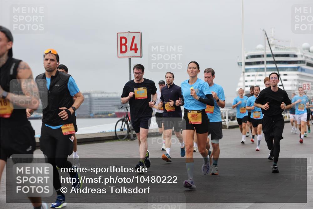 13.09.2026 - Kiel Lauf Andreas Tolksdorf http://msf.ph/oto/10480222 13.09.2026 11:54:08 Kiellinie 18, 4, 38, 985, 338, 3 meine-sportfotos.de