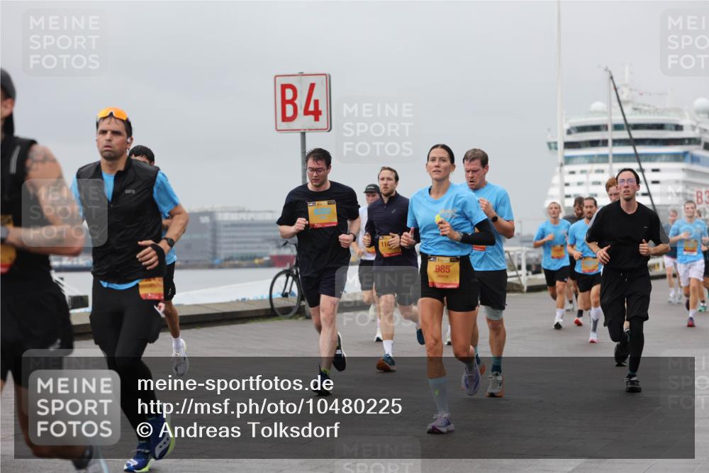 13.09.2026 - Kiel Lauf Andreas Tolksdorf http://msf.ph/oto/10480225 13.09.2026 11:54:08 Kiellinie 4, 1, 39, 985, 3 meine-sportfotos.de