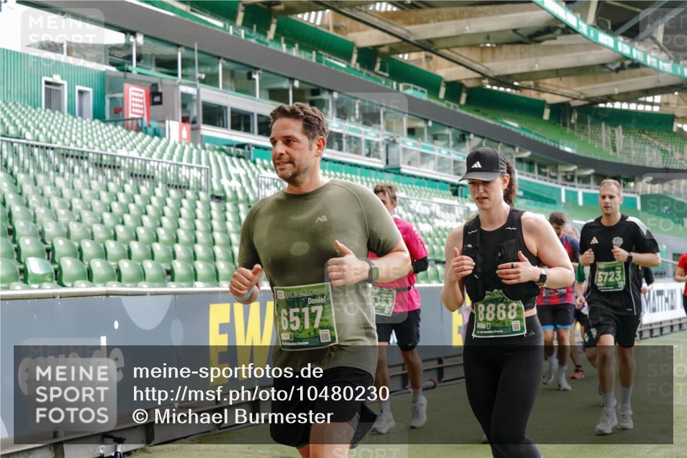 13.09.2026 - 21. swb-Marathon Bremen Michael Burmester http://msf.ph/oto/10480230 13.09.2026 13:19:11 Laufen im Stadion 311, 333, 404, 464, 486, 512, 546, 732, 753, 837, 921, 938, 1066, 1156, 1431, 1506, 1765, 1844, 1868, 1916, 2056, 2123, 2137, 2224, 2240, 2294, 2315, 2357, 2358, 2453, 2557, 2563, 2614, 2622, 2626, 2689, 2702, 2703, 2722, 2756, 2786, 2843, 2845, 2849, 2857, 2879, 2880, 2893, 2944, 2983, 2999, 3031, 3046, 3059, 3072, 3096, 3100, 3116, 3146, 3189, 3198, 3210, 3243, 3263, 3285, 3287, 3315, 3476, 3537, 3619, 3633, 3654, 3740, 3879, 4478 meine-sportfotos.de