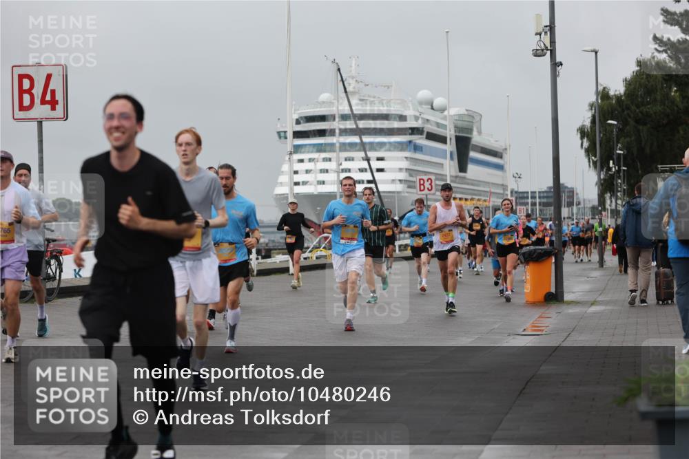 13.09.2026 - Kiel Lauf Andreas Tolksdorf http://msf.ph/oto/10480246 13.09.2026 11:54:10 Kiellinie 765, 4, 3 meine-sportfotos.de