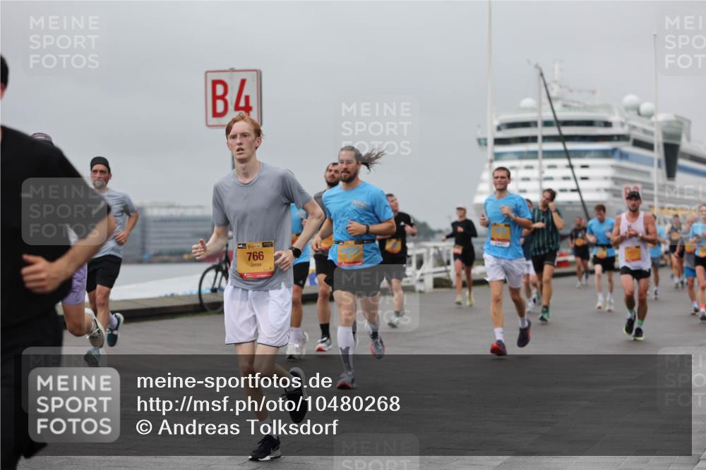 13.09.2026 - Kiel Lauf Andreas Tolksdorf http://msf.ph/oto/10480268 13.09.2026 11:54:12 Kiellinie 4, 38, 766 meine-sportfotos.de