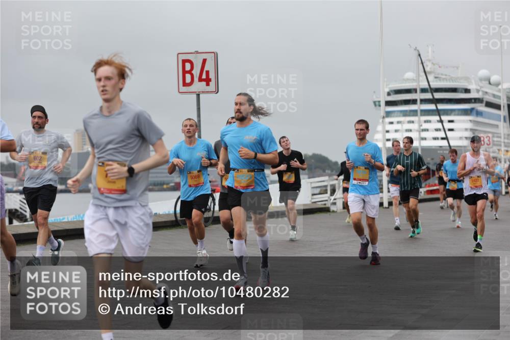 13.09.2026 - Kiel Lauf Andreas Tolksdorf http://msf.ph/oto/10480282 13.09.2026 11:54:12 Kiellinie 602, 11, 4, 5069, 2422 meine-sportfotos.de