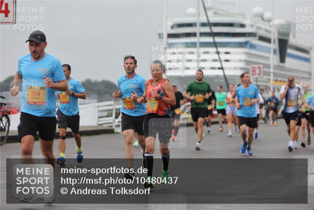 13.09.2026 - Kiel Lauf Andreas Tolksdorf http://msf.ph/oto/10480437 13.09.2026 11:54:27 Kiellinie 4, 254, 6427, 39, 3396, 3 meine-sportfotos.de