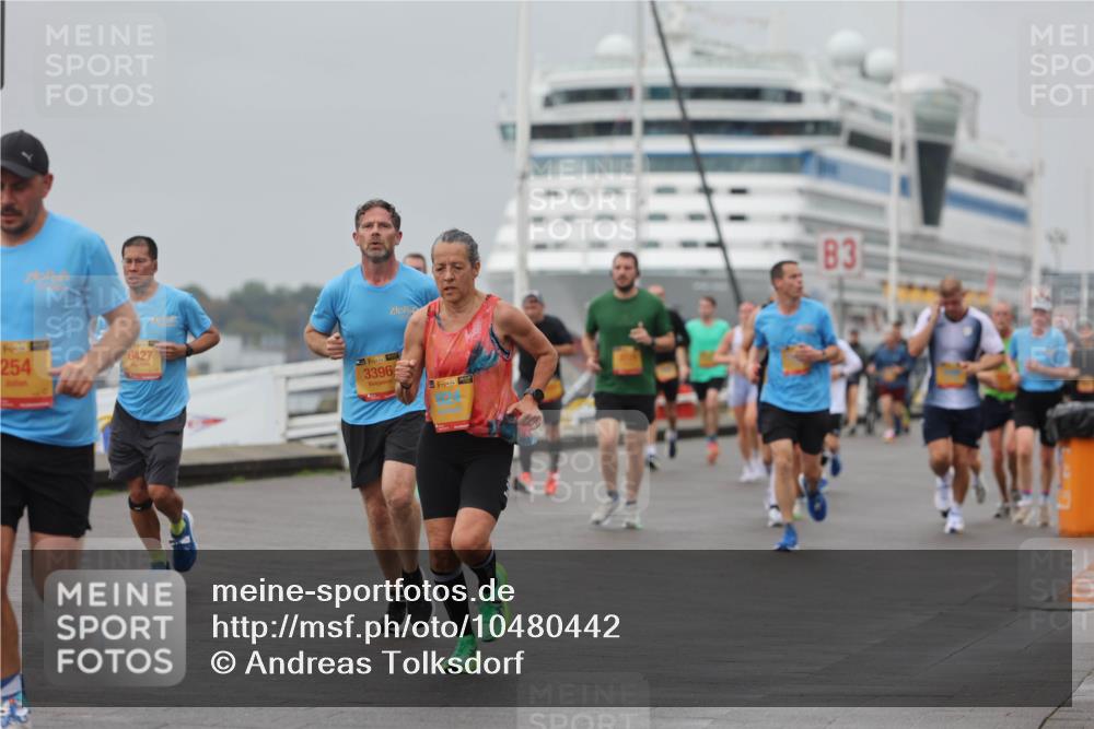 13.09.2026 - Kiel Lauf Andreas Tolksdorf http://msf.ph/oto/10480442 13.09.2026 11:54:28 Kiellinie 254, 6427, 39, 3396, 38, 3 meine-sportfotos.de