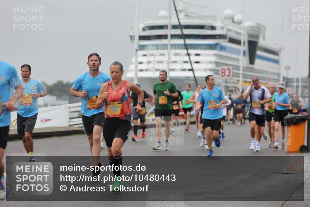 13.09.2026 - Kiel Lauf Andreas Tolksdorf http://msf.ph/oto/10480443 13.09.2026 11:54:28 Kiellinie 4, 39, 6427, 394, 339, 4, 39, 3 meine-sportfotos.de