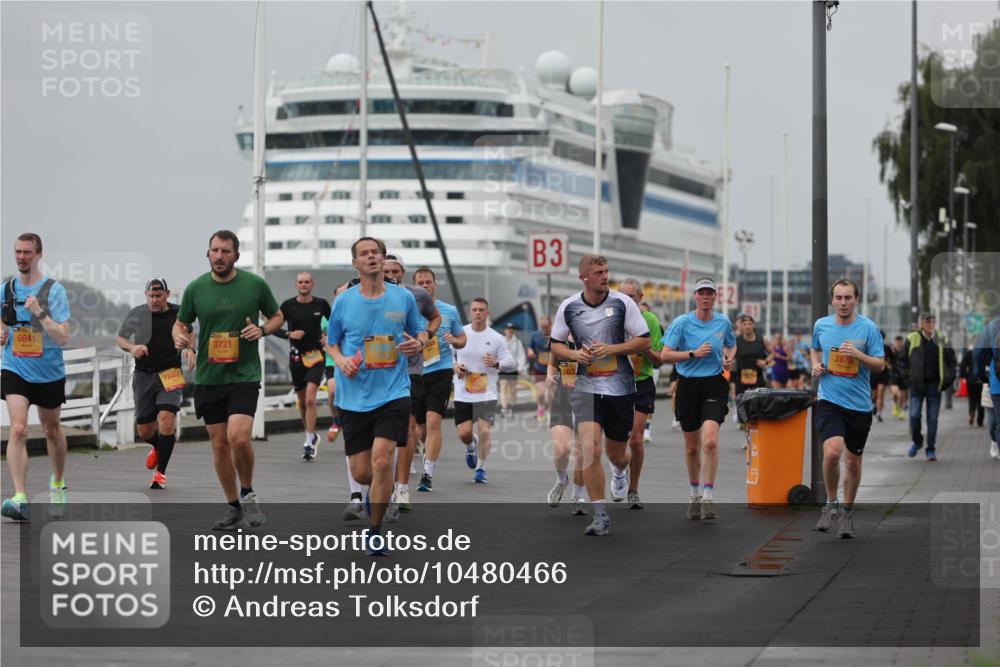 13.09.2026 - Kiel Lauf Andreas Tolksdorf http://msf.ph/oto/10480466 13.09.2026 11:54:29 Kiellinie 3 meine-sportfotos.de
