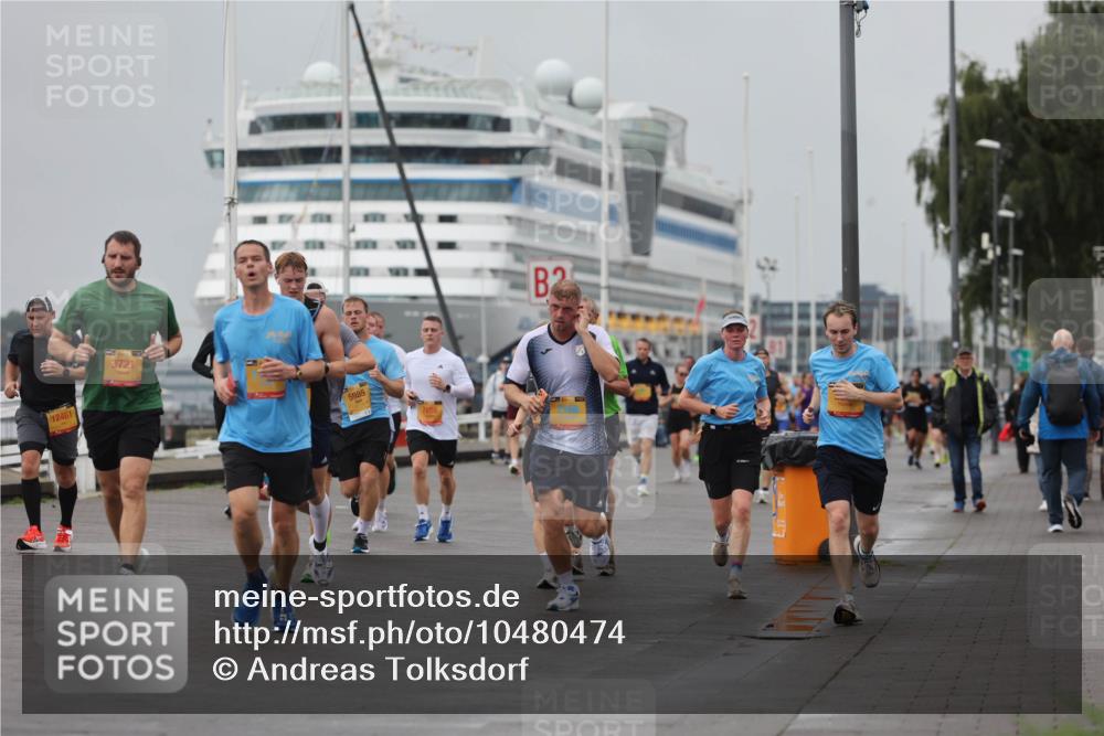 13.09.2026 - Kiel Lauf Andreas Tolksdorf http://msf.ph/oto/10480474 13.09.2026 11:54:30 Kiellinie 12461, 3721, 711, 2, 5985 meine-sportfotos.de