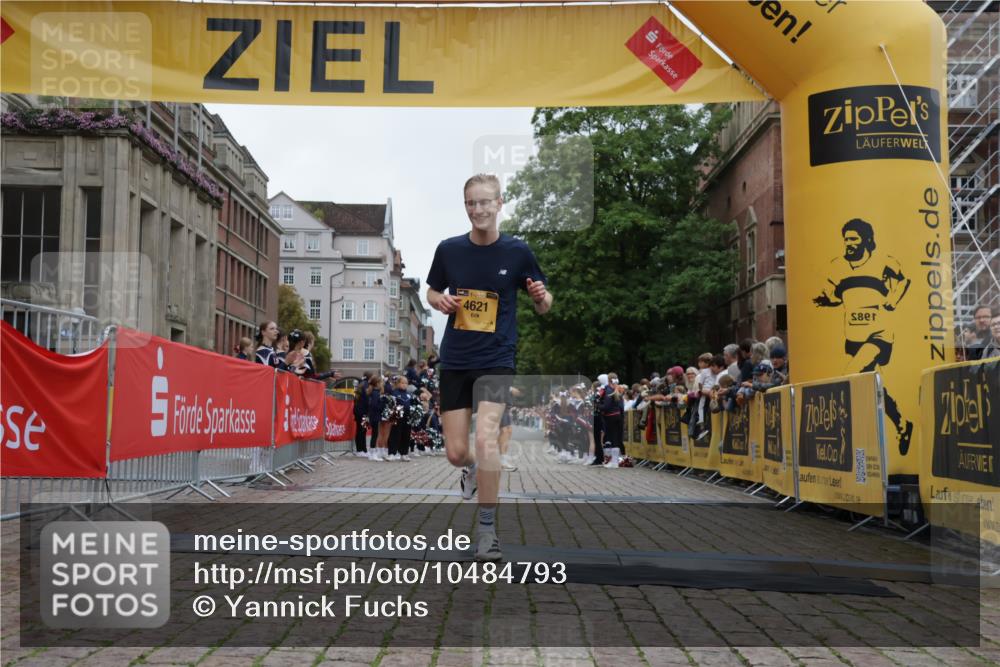 13.09.2026 - Kiel Lauf Yannick Fuchs http://msf.ph/oto/10484793 13.09.2026 10:22:52 Ziel 5326, 151, 5603, 8240, 9678, 10568, 4621, 8708 meine-sportfotos.de