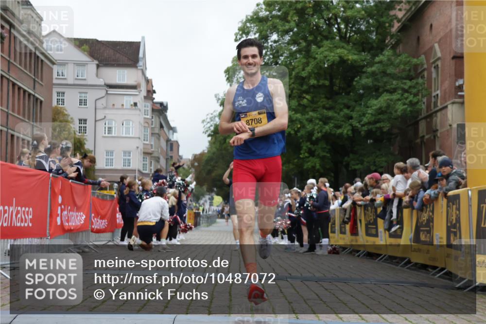 13.09.2026 - Kiel Lauf Yannick Fuchs http://msf.ph/oto/10487072 13.09.2026 10:22:48 Ziel 5326, 5603, 151, 4621, 8240, 8708, 9678, 4621, 8708 meine-sportfotos.de