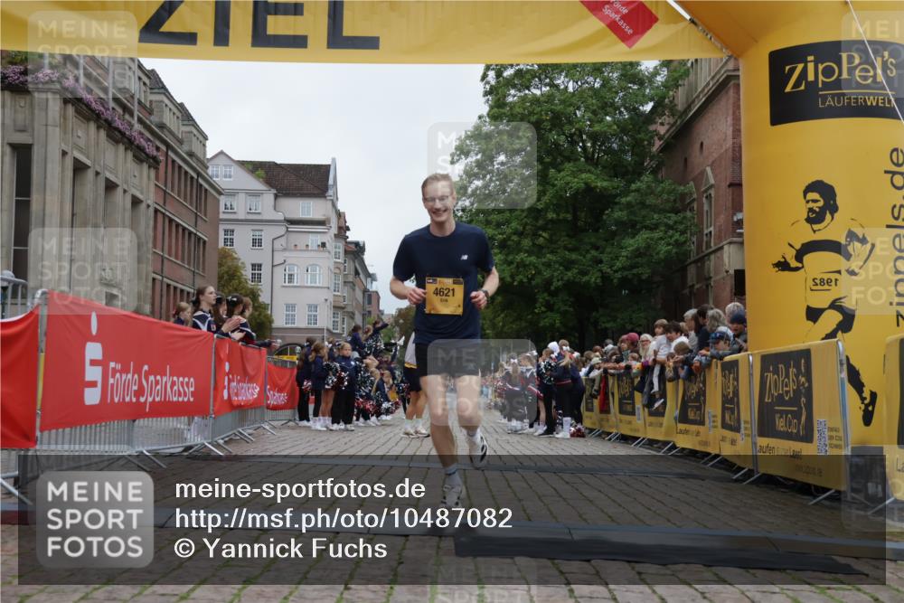 13.09.2026 - Kiel Lauf Yannick Fuchs http://msf.ph/oto/10487082 13.09.2026 10:22:51 Ziel 5326, 151, 4621, 5603, 8240, 9678, 10568, 4621, 8708 meine-sportfotos.de