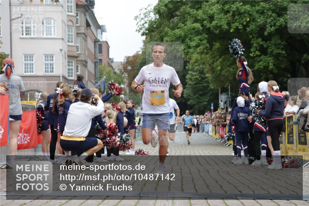 13.09.2026 - Kiel Lauf Yannick Fuchs http://msf.ph/oto/10487142 13.09.2026 10:23:43 Ziel 716, 2937, 3465, 4645, 6302, 8809, 10568, 9678, 10568 meine-sportfotos.de