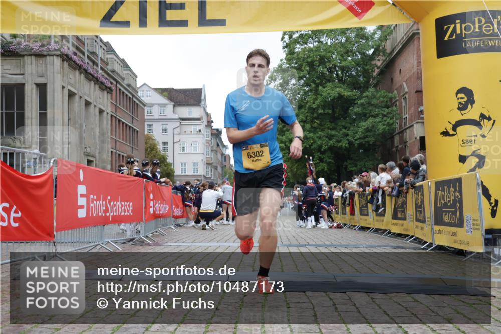 13.09.2026 - Kiel Lauf Yannick Fuchs http://msf.ph/oto/10487173 13.09.2026 10:24:02 Ziel 716, 2937, 2664, 6018, 6433, 7195, 9298, 11647, 6302 meine-sportfotos.de
