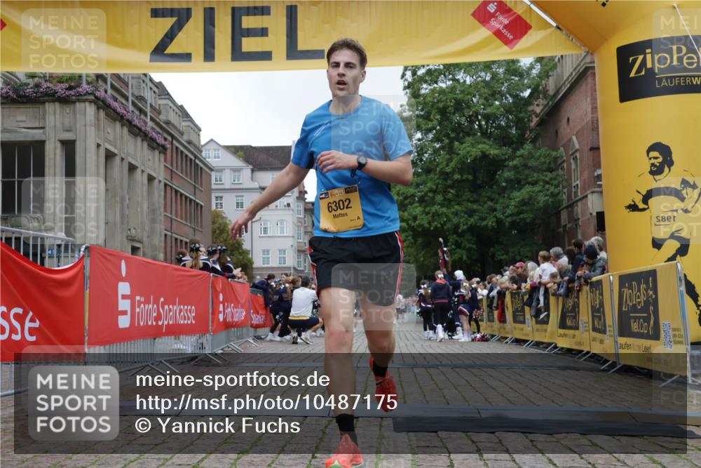 13.09.2026 - Kiel Lauf Yannick Fuchs http://msf.ph/oto/10487175 13.09.2026 10:24:03 Ziel 6433, 716, 2937, 2664, 6018, 7195, 9298, 11647, 6302 meine-sportfotos.de