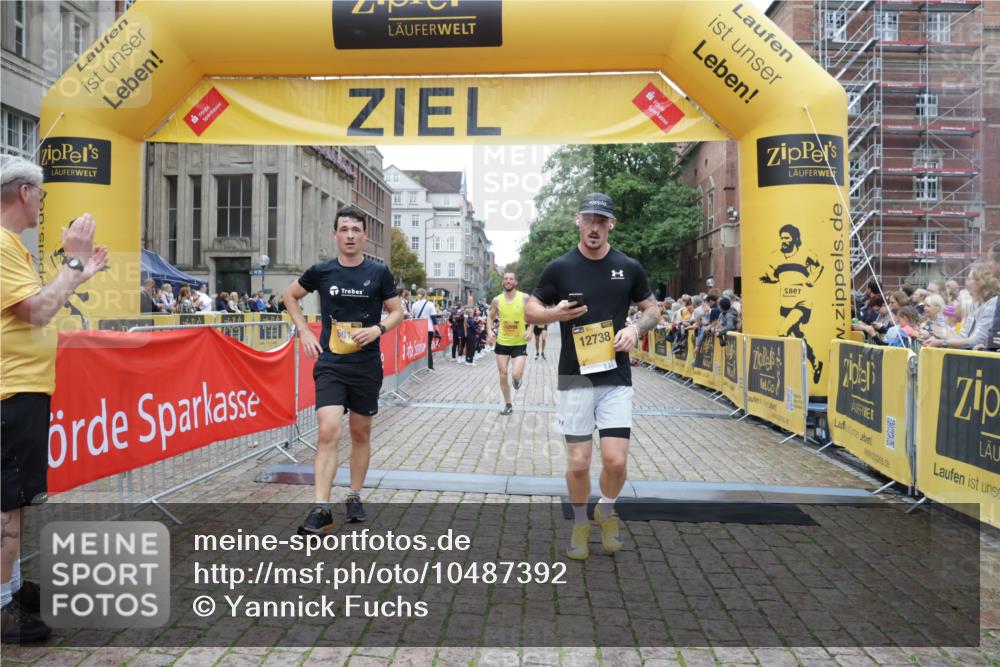 13.09.2026 - Kiel Lauf Yannick Fuchs http://msf.ph/oto/10487392 13.09.2026 10:27:38 Ziel 531, 1498, 4564, 5080, 6156, 8276, 9835, 1189, 1498, 1773, 1800, 6156, 8846, 9089, 10435, 10784, 12699, 5513, 6621, 8919, 10520, 11062, 601, 5484, 6509, 9105, 12699, 12738 meine-sportfotos.de