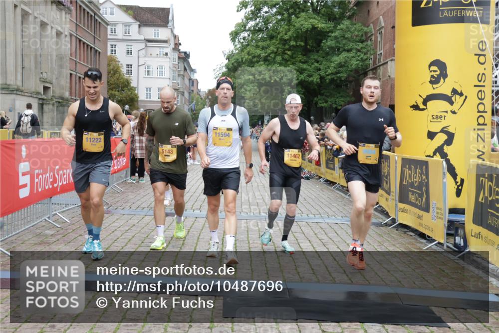 13.09.2026 - Kiel Lauf Yannick Fuchs http://msf.ph/oto/10487696 13.09.2026 10:30:01 Ziel 3826, 5575, 5864, 9584, 10476, 12737, 259, 878, 3177, 4336, 5624, 6126, 6169, 8140, 9984, 10233, 10624, 11222, 11462, 12093, 12119, 12290, 12591, 12675, 556, 563, 2762, 4471, 4477, 4837, 5082, 7152, 7691, 7818, 8582, 9644, 9669, 10019, 10129, 11781, 12491, 408, 4744, 5143, 9984, 10233, 10630, 11222, 11462, 11594, 12332 meine-sportfotos.de