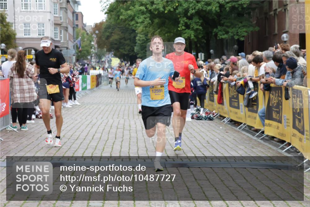 13.09.2026 - Kiel Lauf Yannick Fuchs http://msf.ph/oto/10487727 13.09.2026 10:30:19 Ziel 556, 563, 1454, 2762, 4438, 4471, 4477, 4837, 5384, 7152, 7691, 7818, 9644, 9669, 10019, 10129, 11781, 12491, 3826, 5082, 5575, 5624, 5864, 6169, 7152, 8140, 8582, 9584, 10476, 12591, 12737, 314, 457, 629, 1203, 1734, 2149, 2379, 2441, 2756, 4287, 5592, 5745, 5967, 7703, 7844, 8122, 9060, 10368, 11237, 259, 5624, 6126, 6169, 12119, 12290, 12591 meine-sportfotos.de